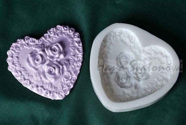 Relief Srdce ornament - vel. 7,5x7x1,5cm