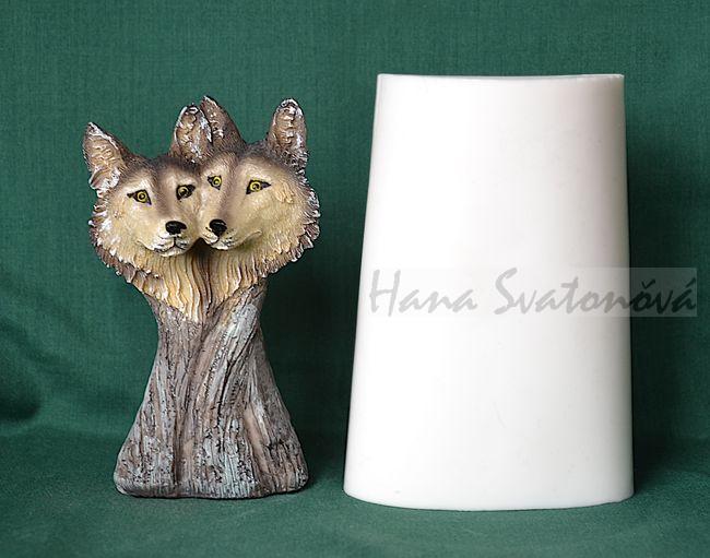 2 vlci - výška 12cm