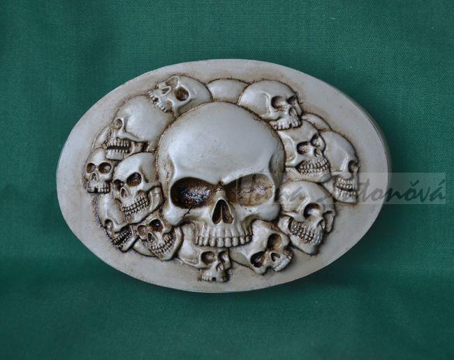 Relief Lebky 1, velikost 9,3x6,3cm