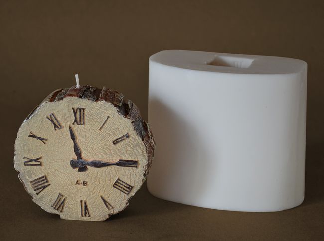 Hodiny - výška 8,5cm