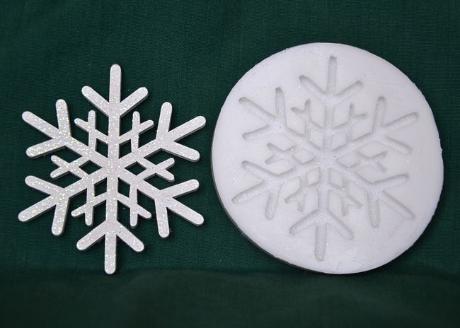 Relierf Sněhová vločka 2  - průměr7,5cm