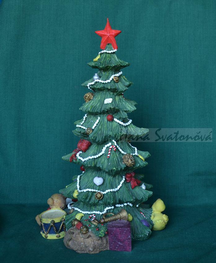 Vánoční stromeček s dárečkama - výška 24cm